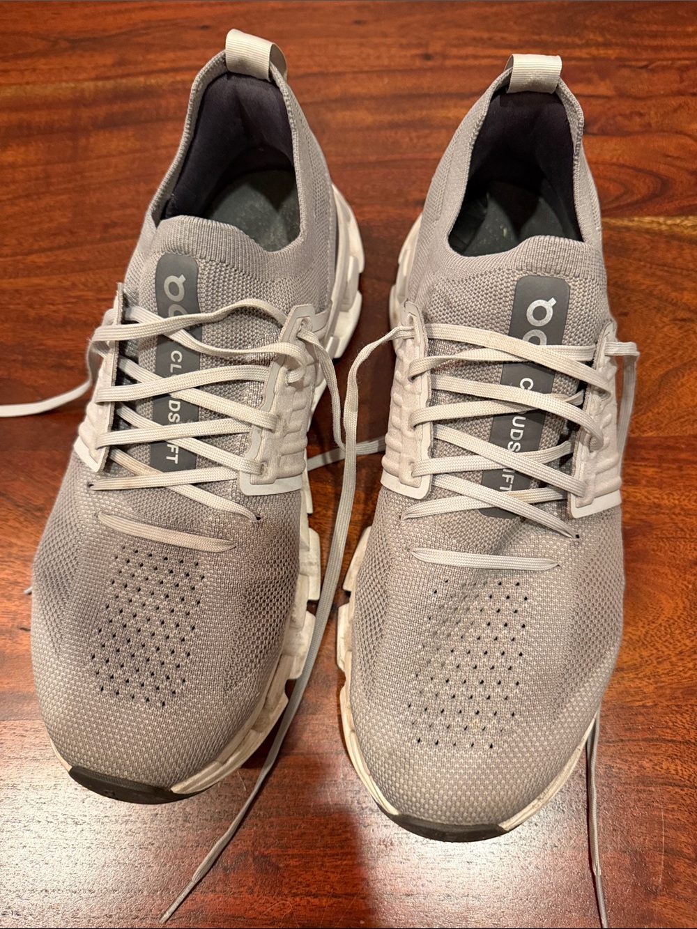On Running Men’s Lightweight Sneakers - Light Taupe/Gray